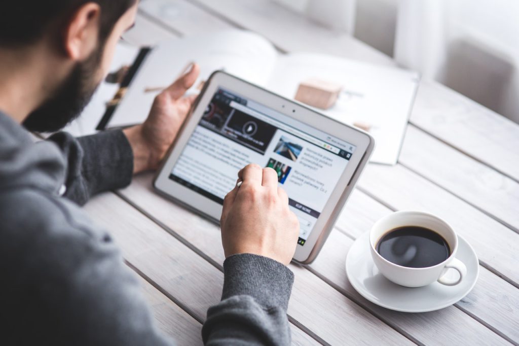 Online course tablet